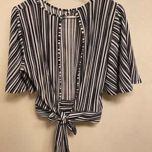 Womens open front striped blouse Med
